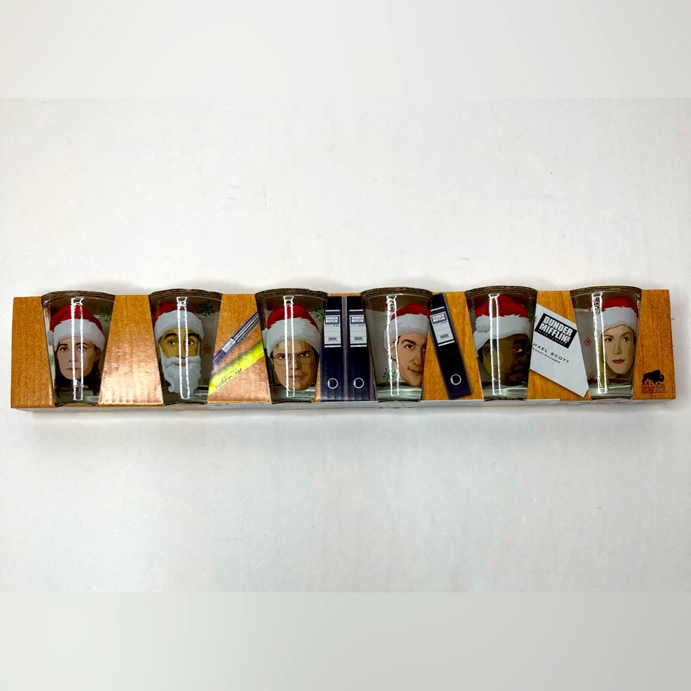 The Office collectible glassware set of six NWT